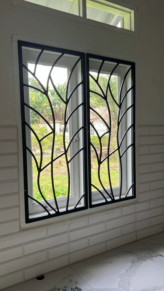 Elegant Leaf Pattern Steel Window Grill for Modern Homes